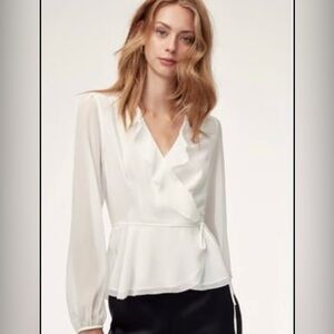 Aritzia Nadine blouse never worn